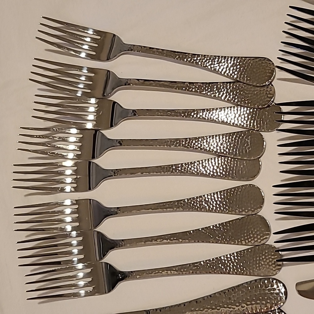 Towle Stainless Living Collection 45 Pieces, Hammered Flateware Silverware Fork - Picture 6 of 16